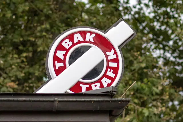 In einer Trafik in Klagenfurt soll es zum Diebstahl gekommen sein. (Symbolfoto) | Foto: stock.adobe.com/at/Annabell Gsödl