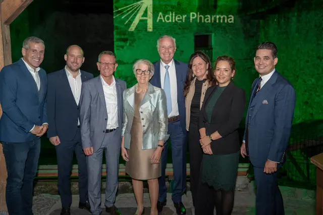 Vlnr.: Werner Sejka, LAbg. Hannes Schernthaner, Andreas Wimmreuter, Susana Niedan-Feichtinger, Thomas Feichtinger, Barbara Huber, Anahid Niedan-Asvazadurian, Stephan Niedan. | Foto: Sebastian Scheffauer