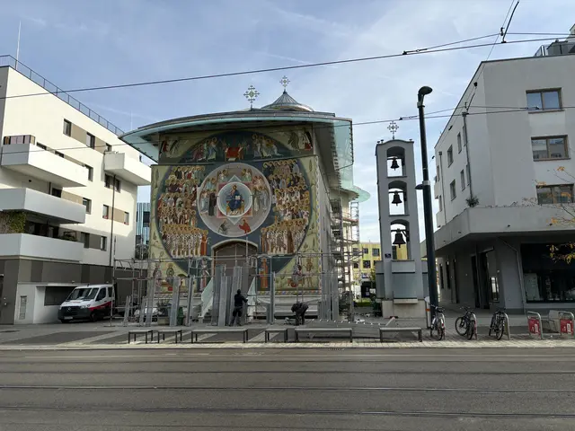 Die rumänisch-orthodoxe Kirche nimmt langsam Formen an.  | Foto: Luca Arztmann/MeinBezirk
