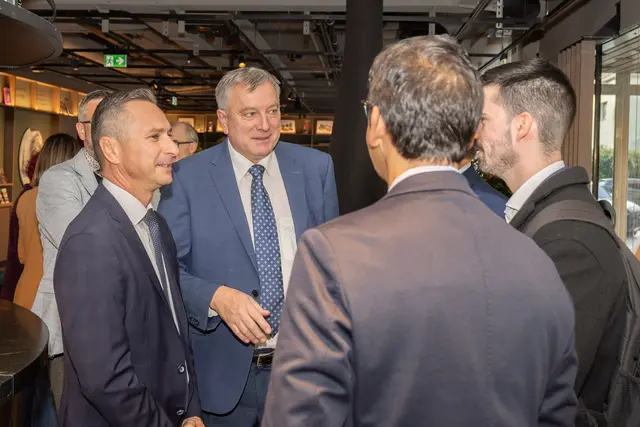 WINE Intergroup-Präsident LAbg. Robert Hergovich begrüßte die Teilnehmer der Intergroup-Tagung im Hotel Galántha. | Foto: Landesmedienservice Burgenland/Hans Christian Gmasz