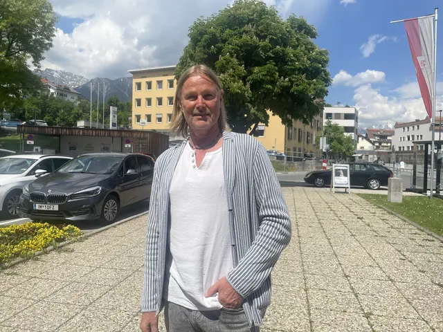 Ökozentrum-Obmann Gottfried Mair beschäftigt sich seit Jahrzehnten mit Nachhaltigkeit. | Foto: Perktold