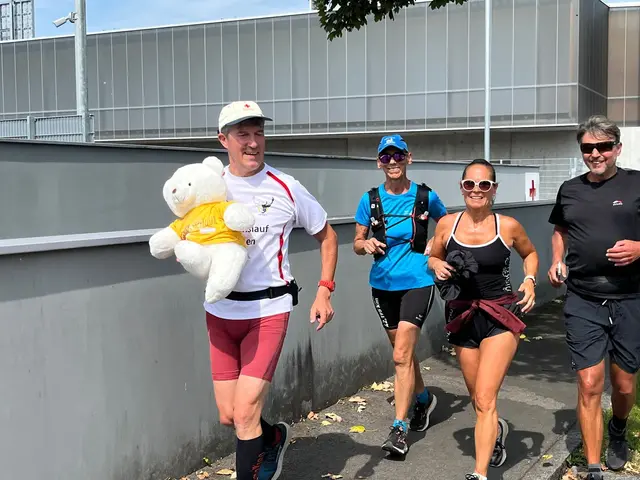 Dorfi im Einsatz beim Friedenslauf von Heiden (Schweiz) nach Lustenau. | Foto: zVg
