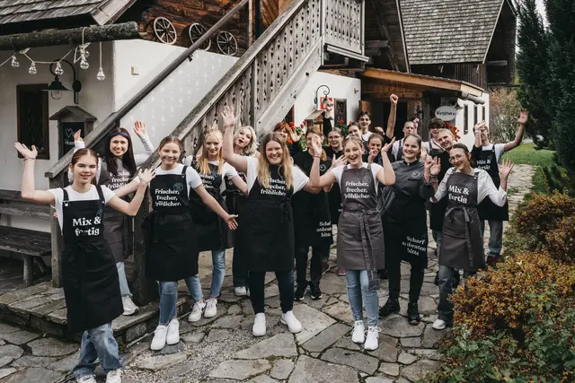 28 Lehrlinge sind im neuen Lehrlingsrestaurant auf der Brandluckn tätig. | Foto: Heldentheater