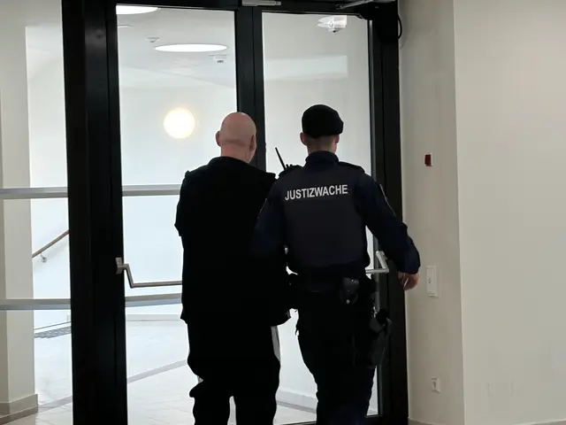 Am 23. Oktober musste sich ein Mann unter anderem wegen Wiederbetätigung und gefährlicher Drohung vor Gericht verantworten. Er wurde zu zwei Jahren Haft verurteilt. | Foto: Ronja Reidinger/MeinBezirk