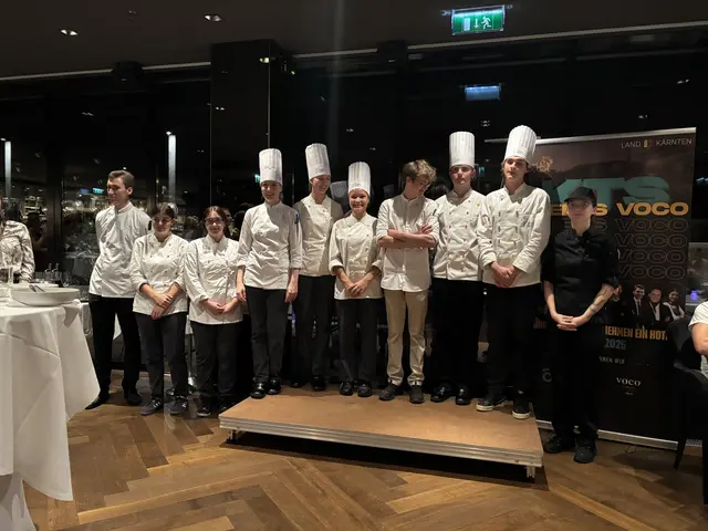 Das Schülerteam der Küche, die den Abend auch kulinarisch zu einem Highlight machten. | Foto: Michaela Erlacher