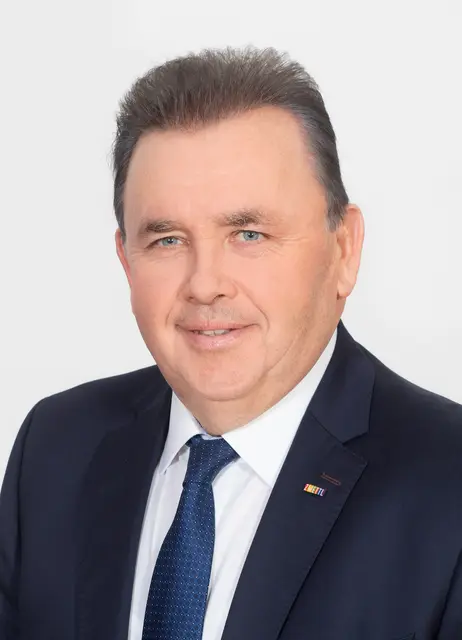 ÖVP-Bezirksparteiobmann Franz Mold: "Es ist deswegen nicht an der Zeit für Schuldzuweisungen. Jetzt geht es darum, gemeinsam mit Bund, Ländern und den Gemeinden an Lösungen zu arbeiten, um die vielfältigen Aufgaben, die die Bürgermeister zu bewältigen haben, zu meistern." | Foto: Stadtgemeinde Zwettl