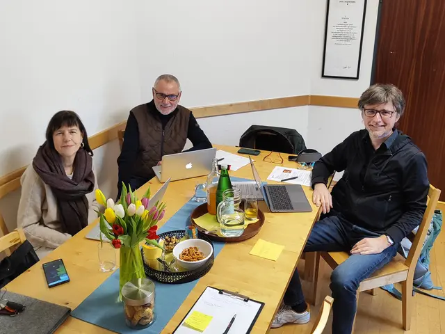 Die Jury mit Edith Draxl, Peter Fasshuber und
Christian Mayer | Foto: KI Kürbis Wies
