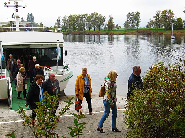 Ausflug nach Murnau - zur Wieskirche und einer Bootfahrt am Staffelsee
Die Bootfahrt am Staffelsee !