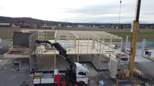 Holzbau Rosenberger aus Fürstenfeld übernahm Zimmerer-, Dachdecker- und Spenglerarbeiten | Foto: Holzbau Rosenberger