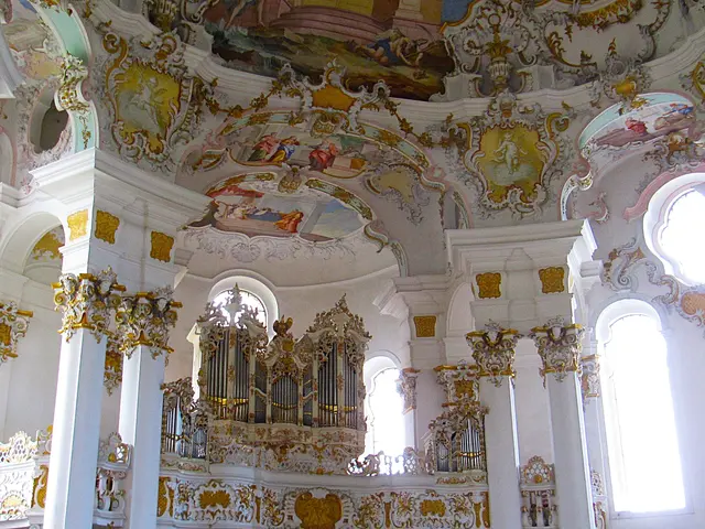 Ausflug nach Murnau - zur Wieskirche und einer Bootfahrt am Staffelsee
Die Wieskirche !