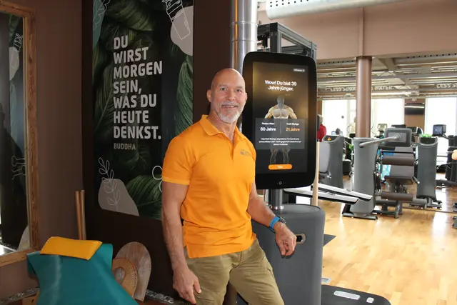 Markus Henisch, der Chef des Fitness-Studios "Injoy" ist 60 Jahre alt, hat aber laut der KI körperliche Werte wie ein 21-Jähriger. | Foto: MeinBezirk/Gernot Fohler