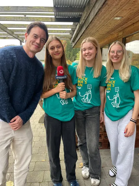 Die Schärdinger Schülerinnen zeigten sich von der Aktion begeistert. | Foto: Ö3