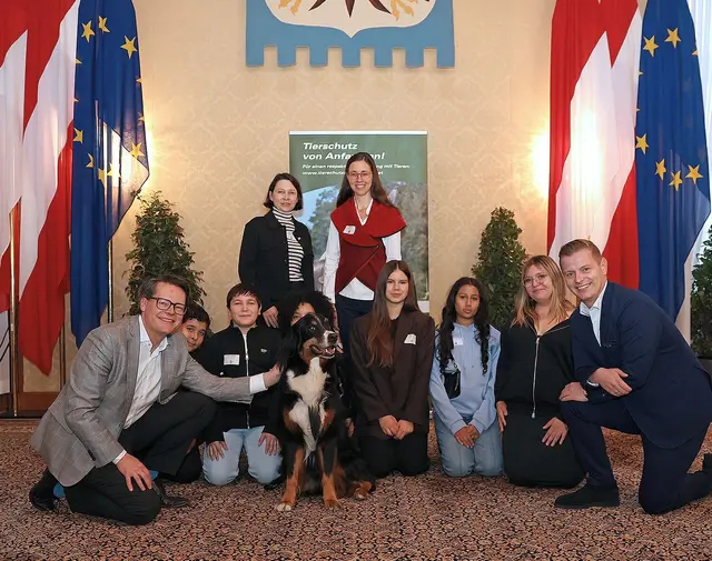Kinder-Tierschutzkonferenz: Wiener Schulklassen machten sich im Rathaus für das Tierwohl stark. | Foto: Stadt Wien/Martin Votava