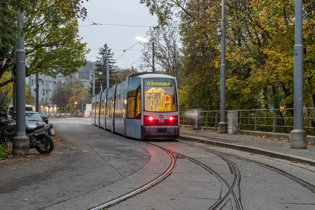 Die Linie 49 wiederum verkehrt in dieser Zeit nur zwischen Hütteldorf und Breitensee. | Foto: Manfred Helmer/Wiener Linien