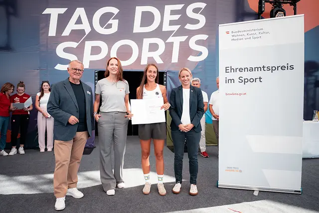 Viktoria Krenn wurde beim "Tag des Sports" als Jungfunktionärin ausgezeichnet. | Foto: BMWKMS/DIENER/Michael Gruber