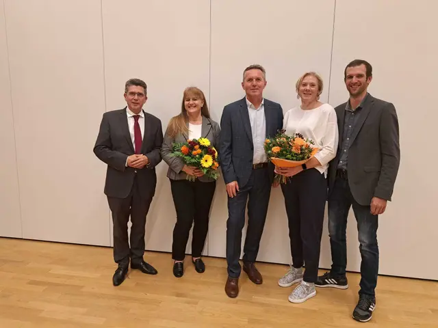 Bgm. Peter Eisenschenk, GR Carmen Kutsche-Androsch (Obmann-Stv.), Vizebgm. Wolfgang Mayrhofer (Obmann), GR Daniela Reiter (Obmann-Stv.), GR Franz Weidl jun. (Finanzreferent) | Foto: VP Langenlebarn