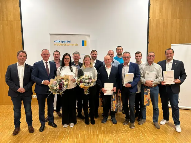 Dank und Anerkennung für den scheidenden Vorstand. | Foto: VP St. Georgen/Y.