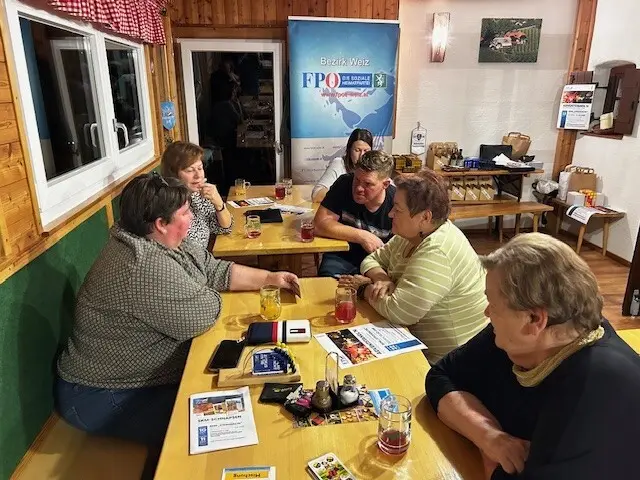 Es kämpften die teilnehmenden Spielerinnen und Spieler aus der Region auf ein „Bummerl“ im Buschenschank „Strohdachl“ in Gschmaier. | Foto: Team Erich Hafner – Unabhängige Bürger & FPÖ Gersdorf
