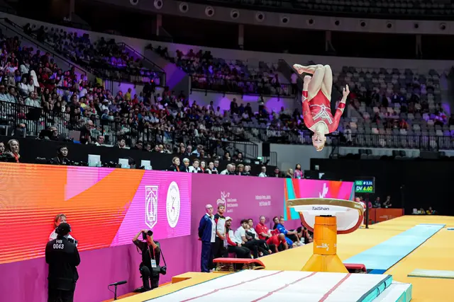 Charlize Mörz ist nun die erste Kunstturnerin, die Österreich in einem Einzelgeräte-Finale bei einer Weltmeisterschaft vertreten hat. | Foto: Simone Ferraro/Turnsport Austria