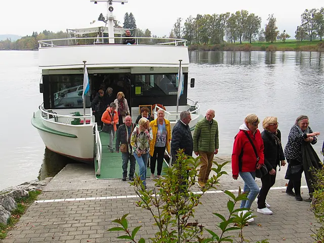 Ausflug nach Murnau - zur Wieskirche und einer Bootfahrt am Staffelsee
Die Bootfahrt am Staffelsee !