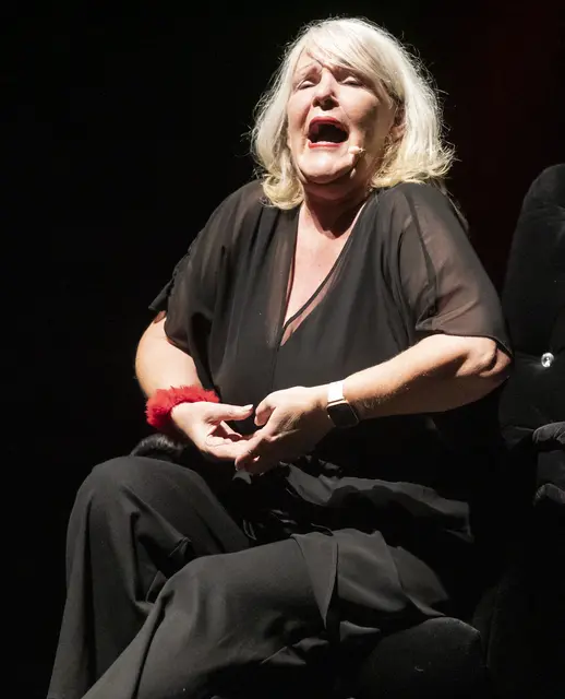 Barbara Balldini zeigte wie Tantramassage funktioniert | Foto: Gerhard Maly