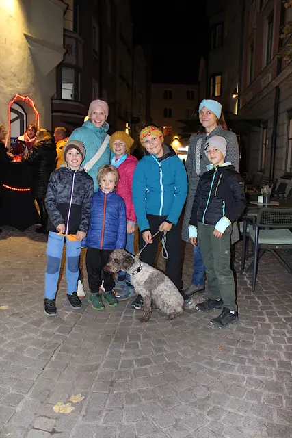 Die Einkaufsnacht lockte Familien aus der Umgebung an.