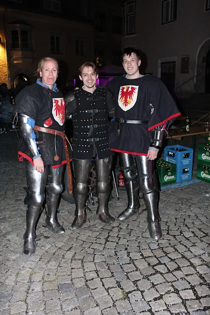 Die Ritter des Vereins Roter Adler aus Innsbruck