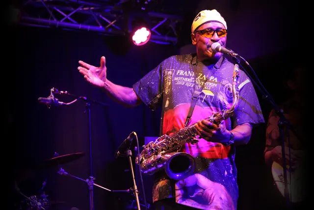 Zappa-Wegbegleiter Napoleon Murphy Brock und Frank Out! feierten den Maestro mit Perfektion und Entertainment.