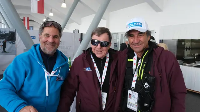 Freuten sich über den gelungenen Weltcupauftakt mit Österreichischen Podestplätzen - Rainer Gstrein, Jakob Falkner und Andre Arnold