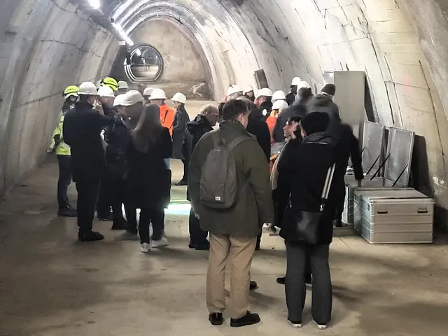 Immer wieder beeindruckt und verstört das gigantische künstliche Höhlensystem seine Besucher. | Foto: Eckhart Herbe/Bilder Präsentation (C) Gusen Memorial