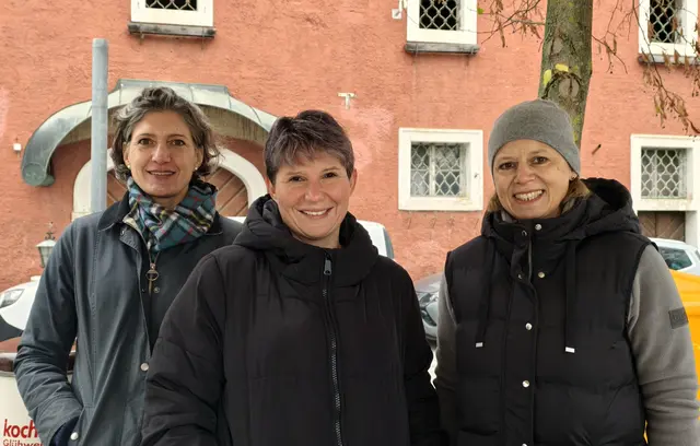 Andrea Kürner, Beate Bichler und Susanne Fallbacher vom Elternverein der HBLA Sitzenberg. | Foto: Christian Nowotny