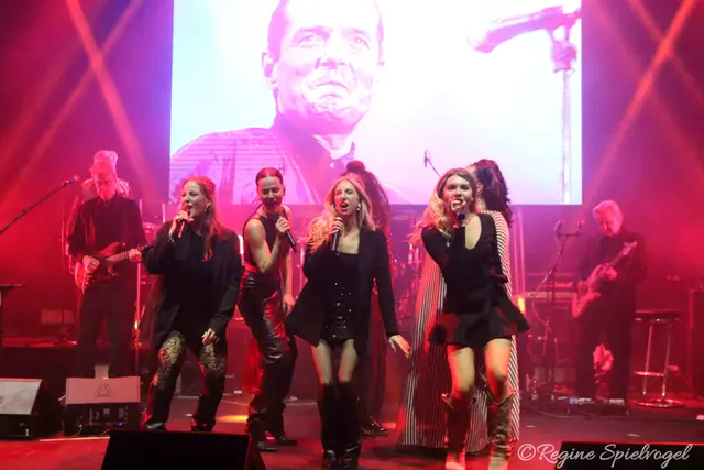 Zu "40 Jahre Rock Me Amadeus" erwartete die Gäste ein fulminanter Abend im Loungefeeling.