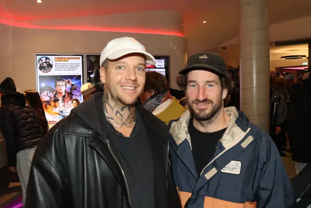 Die Freeskier Fabio Studer und Luggi Brucic freuen sich auf die Ski-Movies.