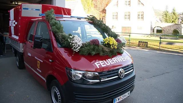Das neue Einsatzfahrzeug LKW-A ergänzt ab sofort den Fuhrpark der Freiwilligen Feuerwehr Mautern.