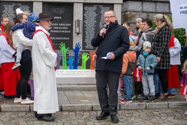 Friedens- und Dankesfest in Pabneukirchen unter dem Motto: „Erinnern führt zur Dankbarkeit“. | Foto: Florian Stonig