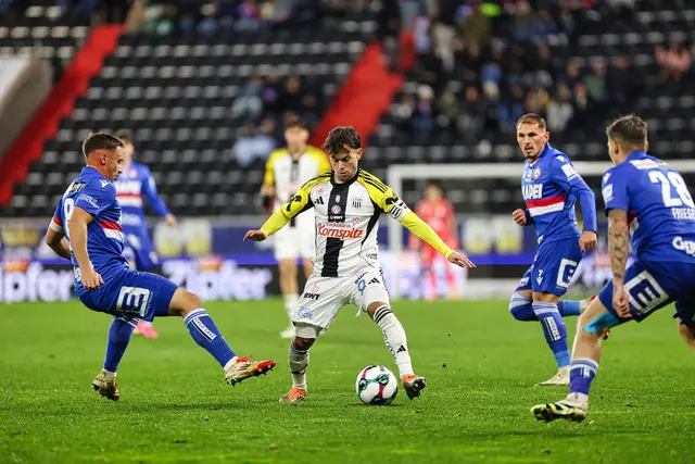 Sascha Horvath erlöste die Fans in der Raiffeisen Arena mit seinem Kopfballtor zum 1:0. | Foto: Reischl