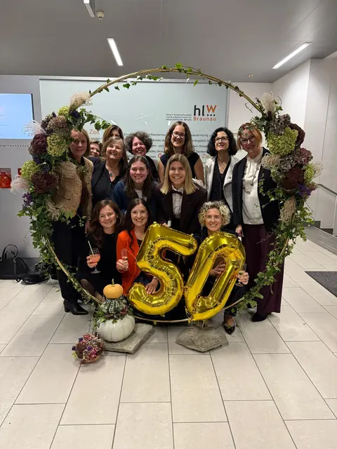 Einige der aktiven Lehrer*innen der HLW Braunau | Foto: Mag. Johanna Kirmann