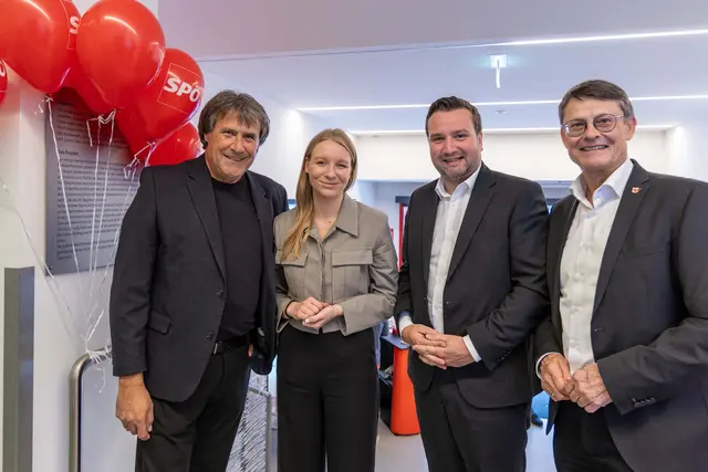 Roppener Bürgermeister und frühere SPÖ-Landesparteivorsitzende Ingo Mayr, SPÖ-Klubobfrau Elisabeth Fleischanderl, Zammer Bürgermeister und Landtagsabgeordnete Benedikt Lentsch und Zirler Bürgermeister Thomas Öfner (v.l.) | Foto: SPÖ Tirol