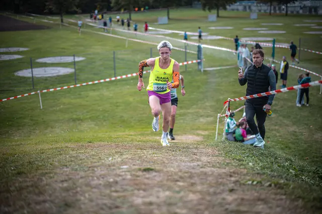 Cross-Country-Lauf im Akademiepark. | Foto: Benni Schön