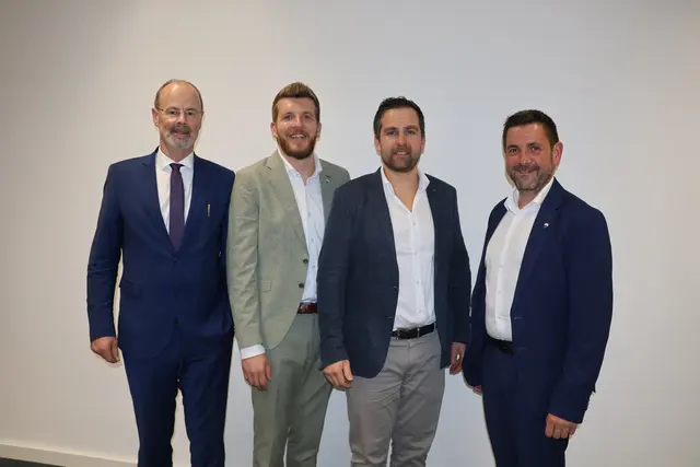 REMAX-Vortragsabend: Experten sprachen über Erbrecht, Finanzierung und Marktlage in Sachen Immobilien. (Rechtsanwalt Kühleitner, Markus Heigl (Remax), Markus Jaut (ReFinanz) und Hans Maurer (Remax)