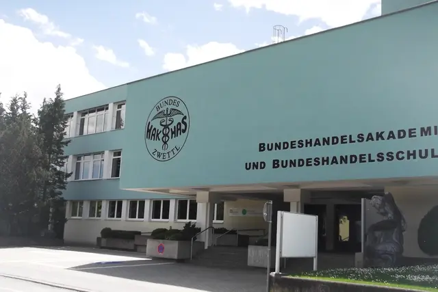 Die Future Leaders Week bringt Unternehmer und HAK-Schülerinnen und -Schüler zusammen. | Foto: B. Hofmann