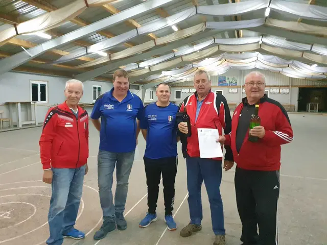 Beim ESV Admira gibt es auch die Sektion Stocksport. | Foto: admiravillach