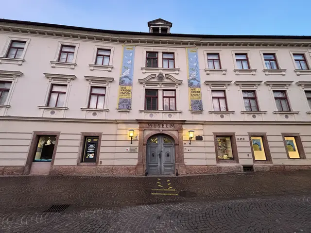 Im Villacher Museum ist nur ein Duplikat des wertvollen Goldschatzes aus der Römerzeit zu sehen. | Foto: Michaela Erlacher