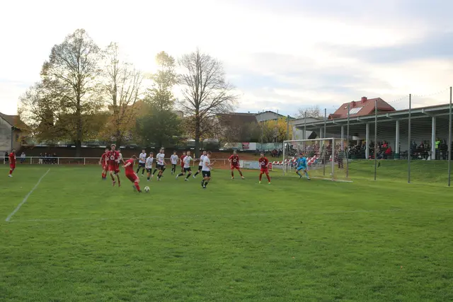Trotz Niederlage: Die Kirchfidischer Mannschaft zeigte Einsatz und Teamgeist. | Foto: Jana Gollacz