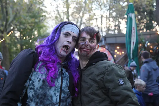 Alex und Tobi haben sich in Schale geworfen. | Foto: Chiara Jappel