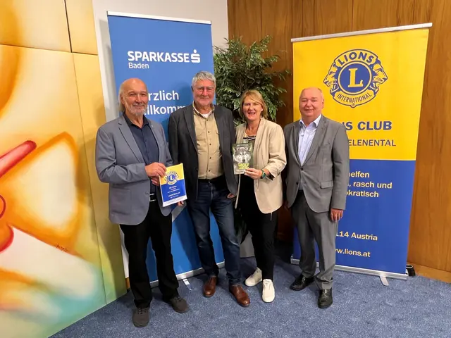 Präsident Gustav Moser, Professor Kurt Kotrschal, NÖ-Grünen-Landessprecherin Helga Krismer und Past Präsident Heinz Haberfeld. | Foto: Lions Baden