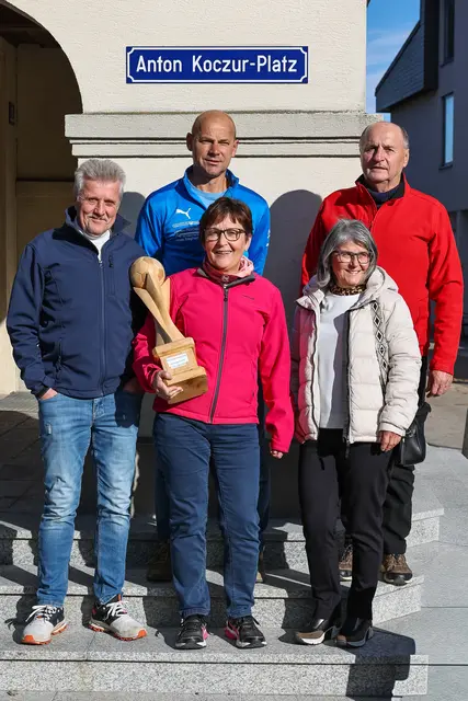Josef Armberger, Christian Peschel, Christine Armberger, Heidemarie Heimayr und Franz Irschik | Foto: PV Groß Siegharts