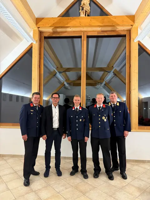 Michael Druml, Ronny Rull, Michael Grafenauer, Florian Putzi und Klaus Tschabuschnig (v.l.) | Foto: ÖVPClub