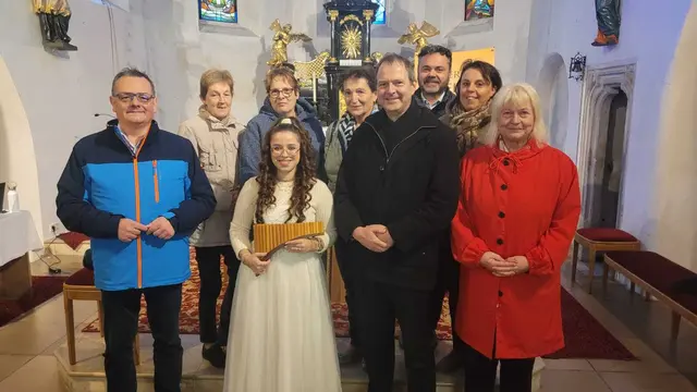 Bgm. Peter Hießberger, Manuela Kerndler, Michaela Rinnerbauer, Natascha-Rafaella Plank, Edeltraud Saferding, Pfarrer Dr. Josef Seeanner, Manfred Kurz, Karin Neuwirth, Helene Kleebinder, nicht im Bild Bgm. Herbert Ramler  | Foto: Gemeinde Wölbling