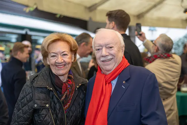 Johanna Kolarik mit Ex-SPÖ-Bürgermeister Michael Häupl.  | Foto: René Brunhölzl/MeinBezirk